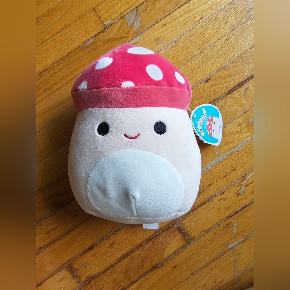 Malcom mushroom squishmallow nwt - stained - Picture 1 of 6